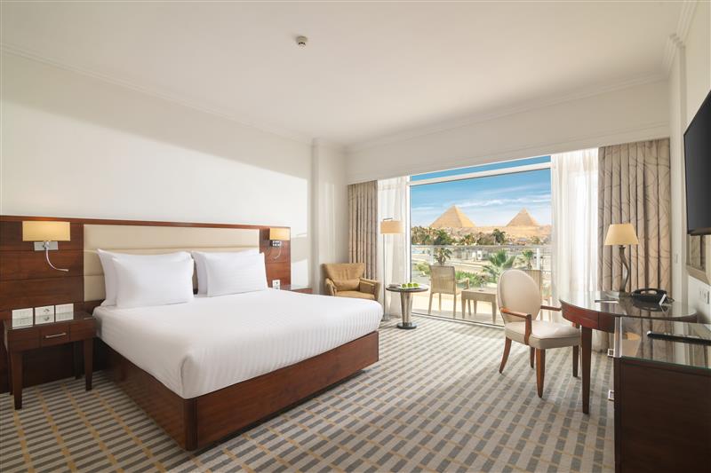 Steigenberger Pyramids